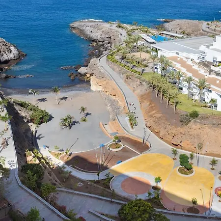 Welcome To Paradise