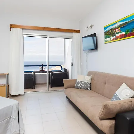 Welcome To Paradise * אדחה