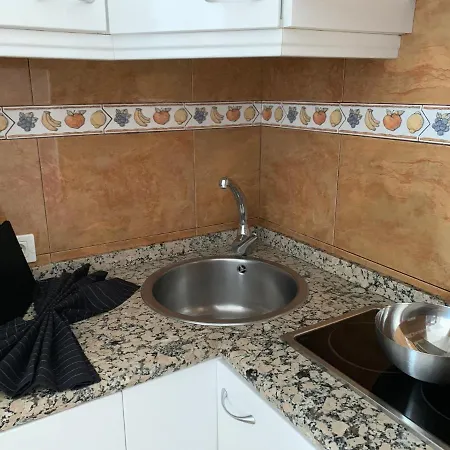 Welcome To Paradise アパート