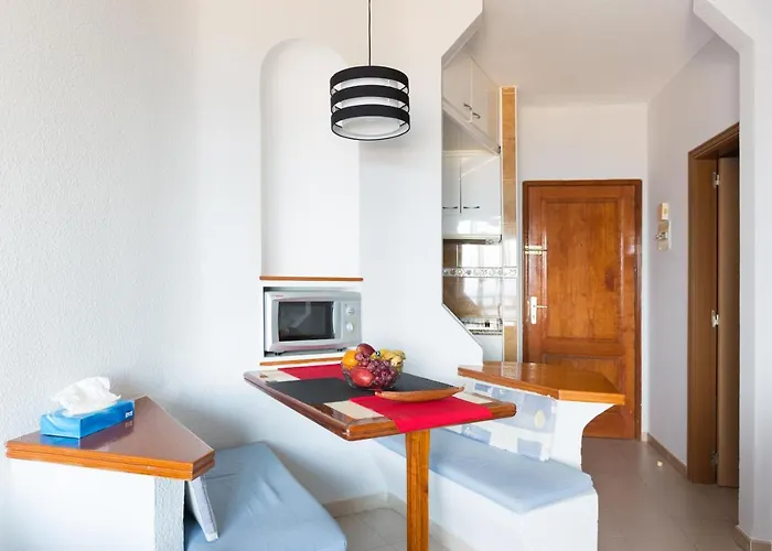 Welcome To Paradise *